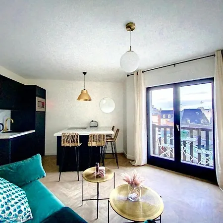 Apartment Avec Balcon Le Nid Dore - Place Morny Deauville